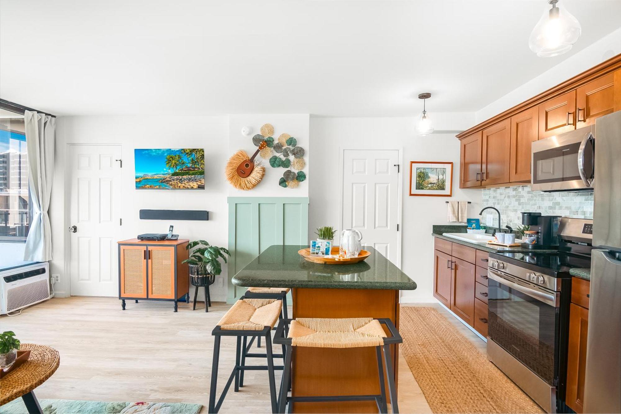 Mountain View Condo W/ King-Size Bed, Free Parking Honolulu Exterior photo